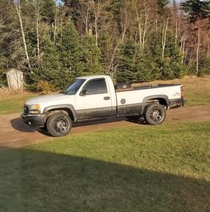 Meet your Posher, Nevin